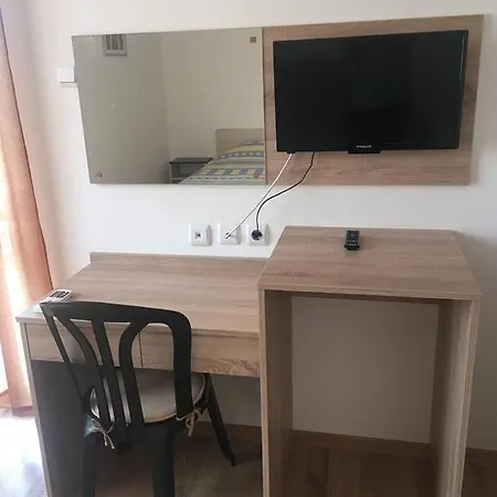Kostadinovi Pensiune *